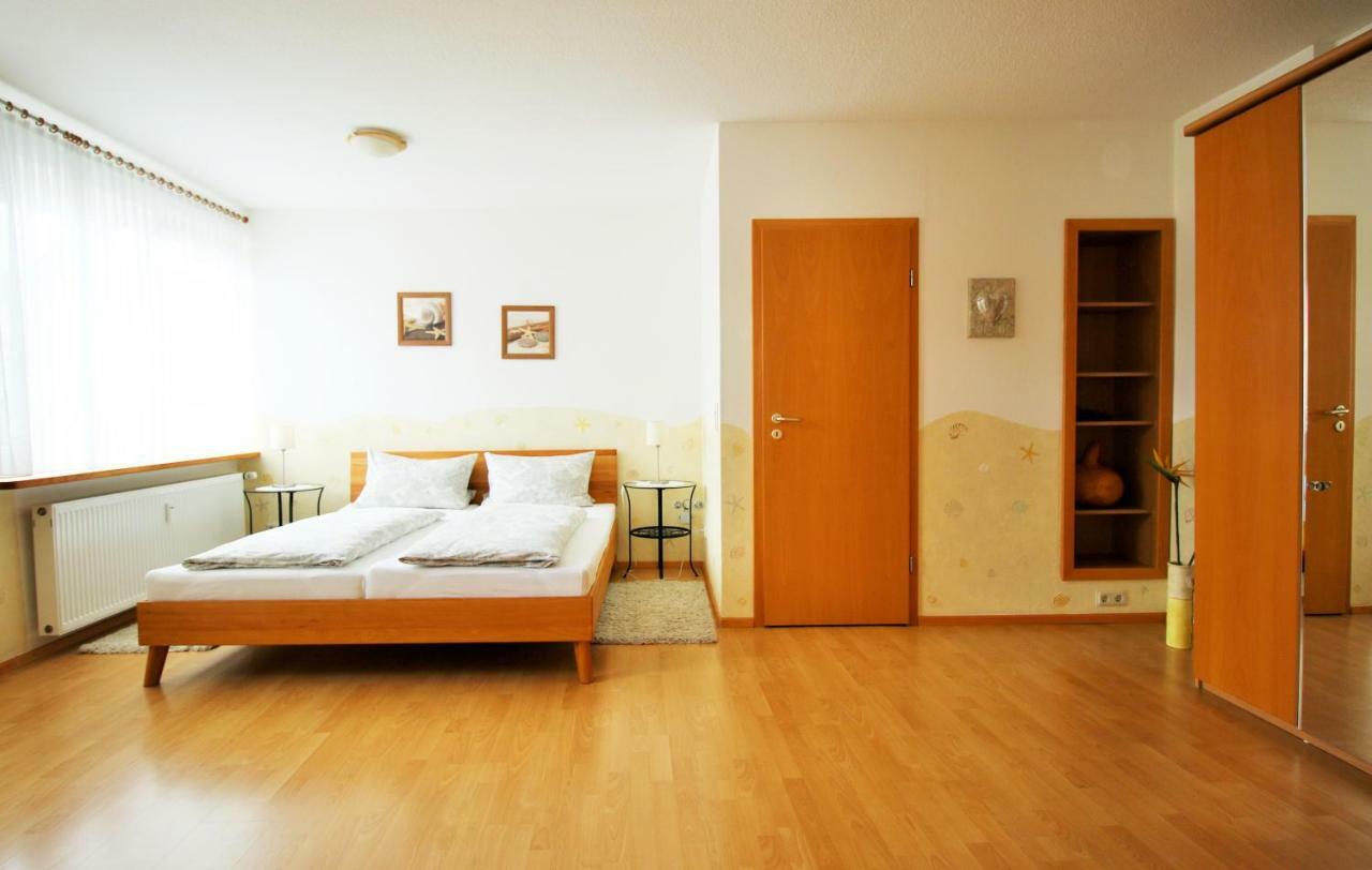 Fewo Spiaggia - Gaestehaus Koen ツェルティンゲン・ラハティグ エクステリア 写真